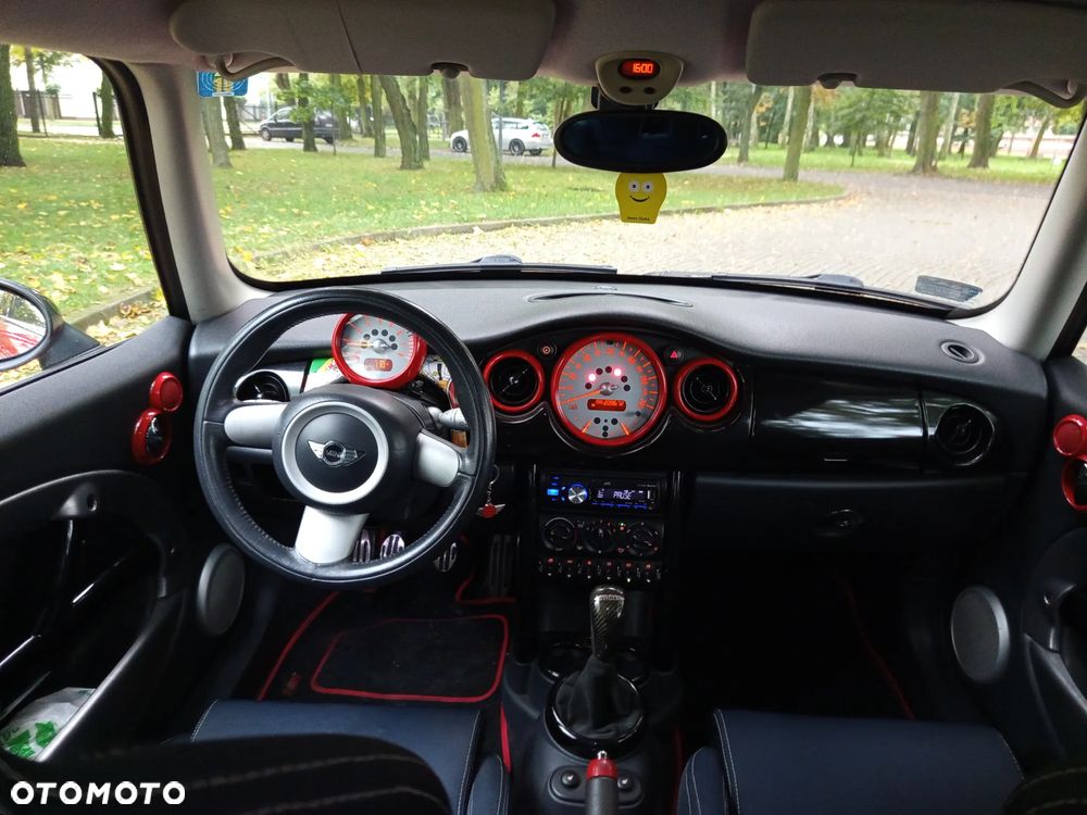 MINI Cooper S - 10