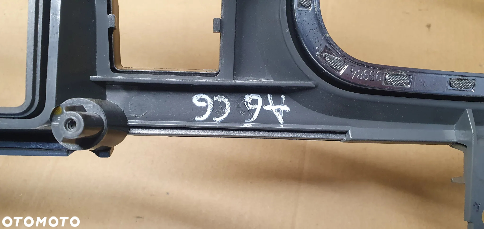 Osłona obudowa licznika zegarów dekor Audi A6 C6 4F1857115F - 8