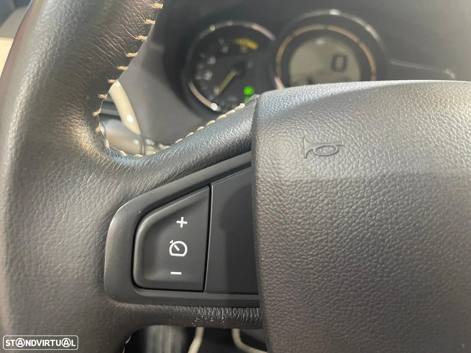 Renault Mégane CC Energy dCi 130 Start & Stop FAP Coupe-Cabri Luxe - 40