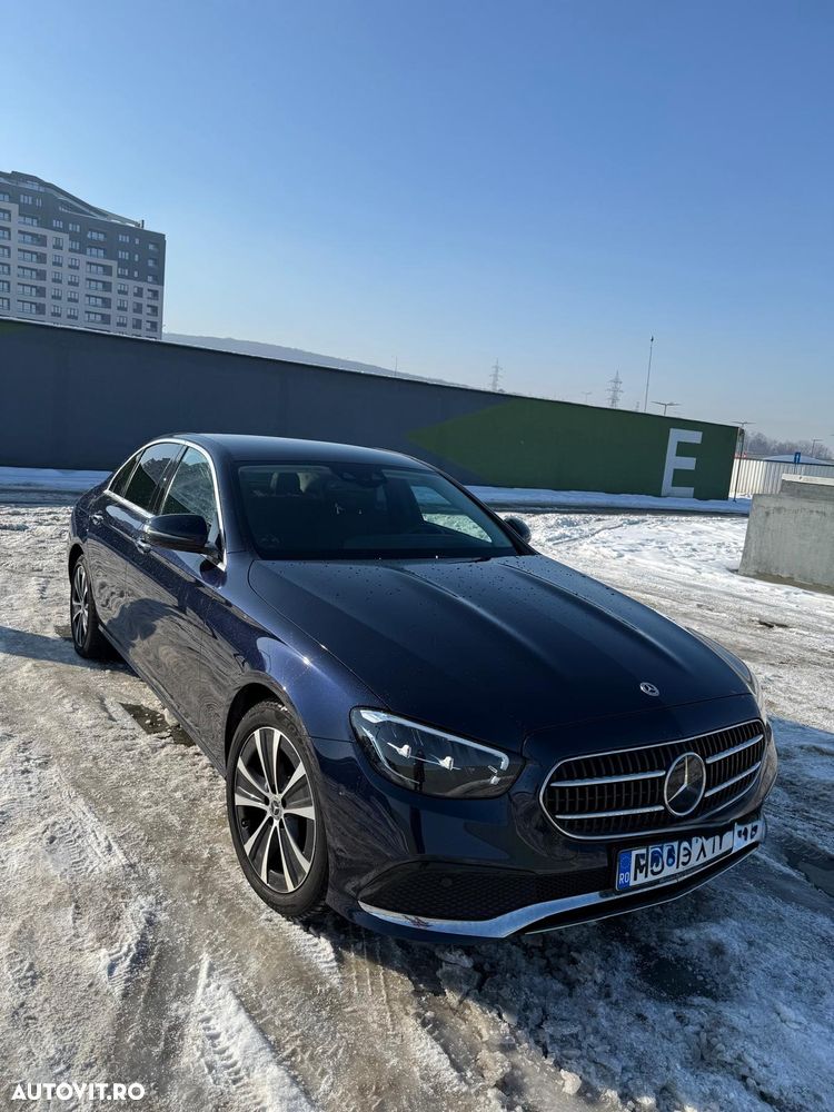 Mercedes-Benz E 300 Aut. - 1
