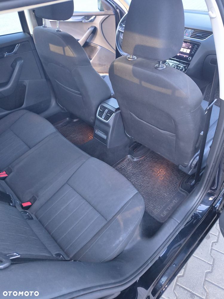 Skoda Octavia 2.0 TDI SCR Style DSG - 15