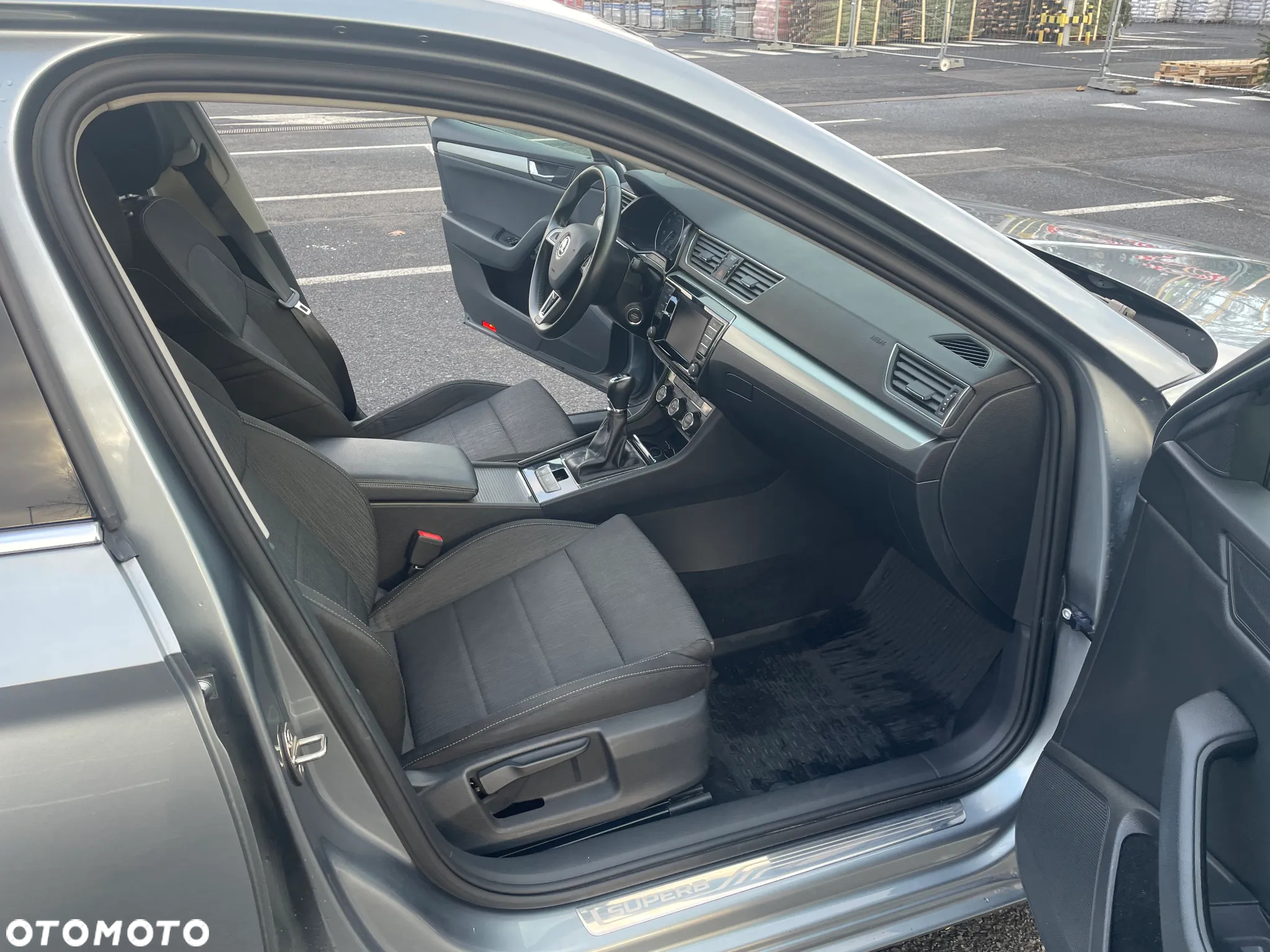 Skoda Superb - 8