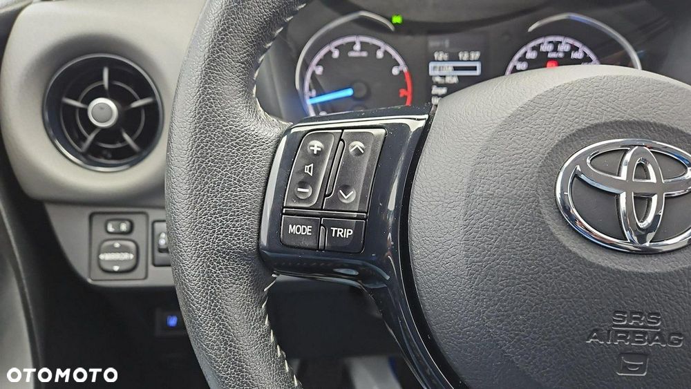 Toyota Yaris - 16