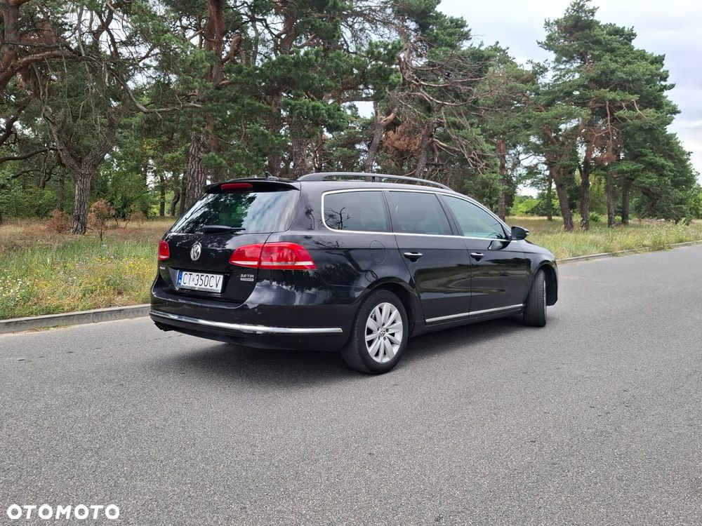 Volkswagen Passat 2.0 TDI Comfortline DSG - 3