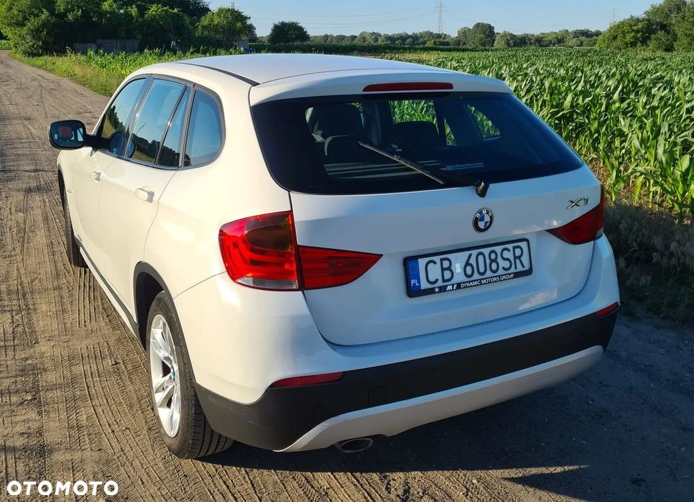 BMW X1 sDrive18d xLine - 4