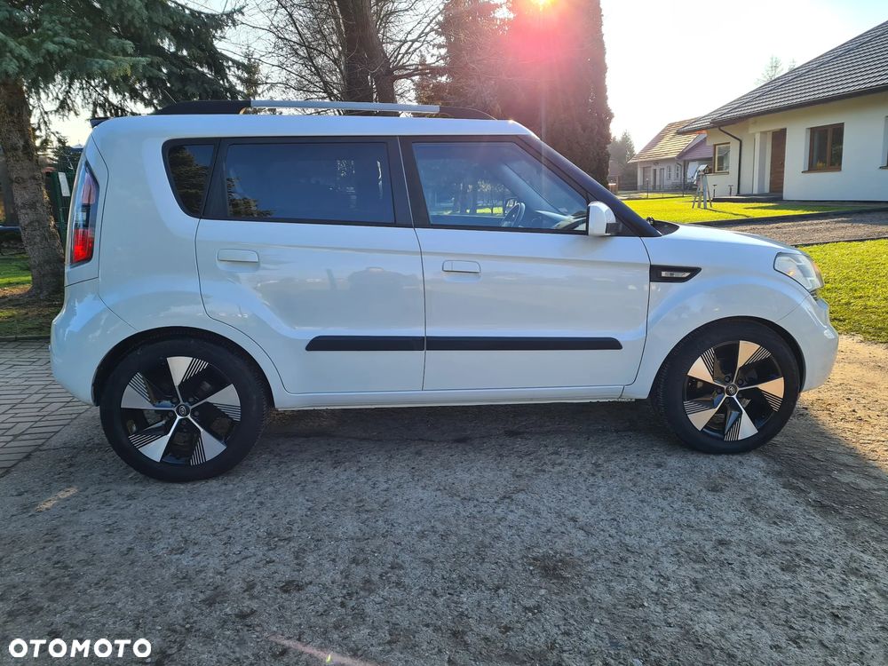 Kia Soul - 10