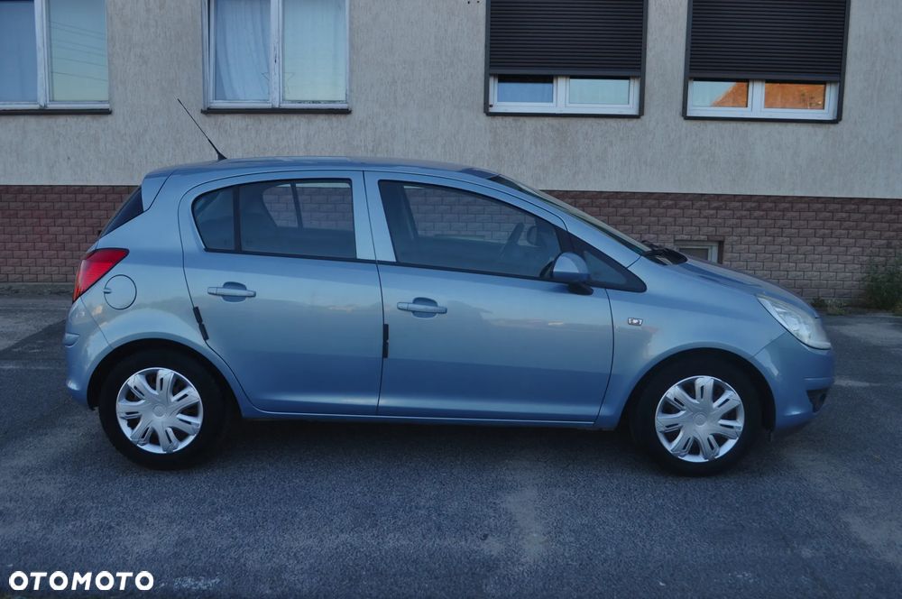 Opel Corsa 1.2 16V Enjoy - 4
