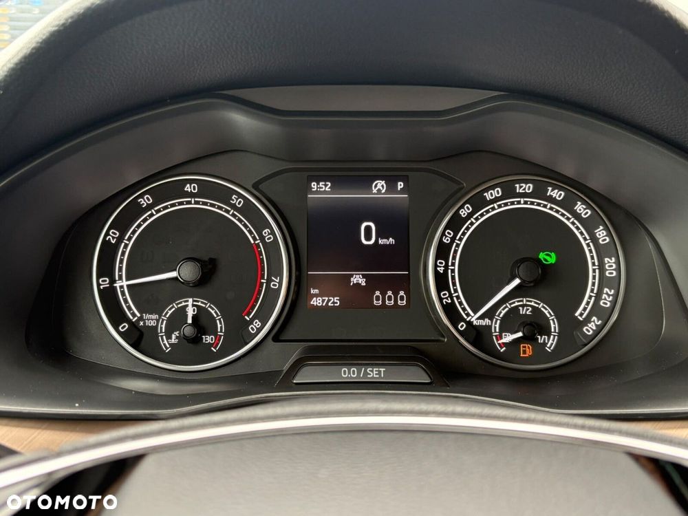 Skoda Kamiq 1.5 TSI Style DSG - 9