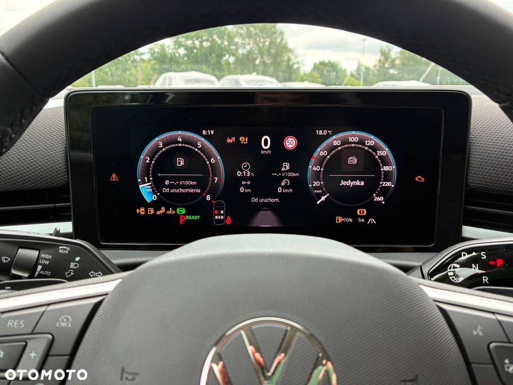 Volkswagen T-Roc - 17