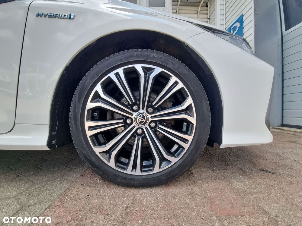 Toyota Corolla 1.8 Hybrid Comfort - 25
