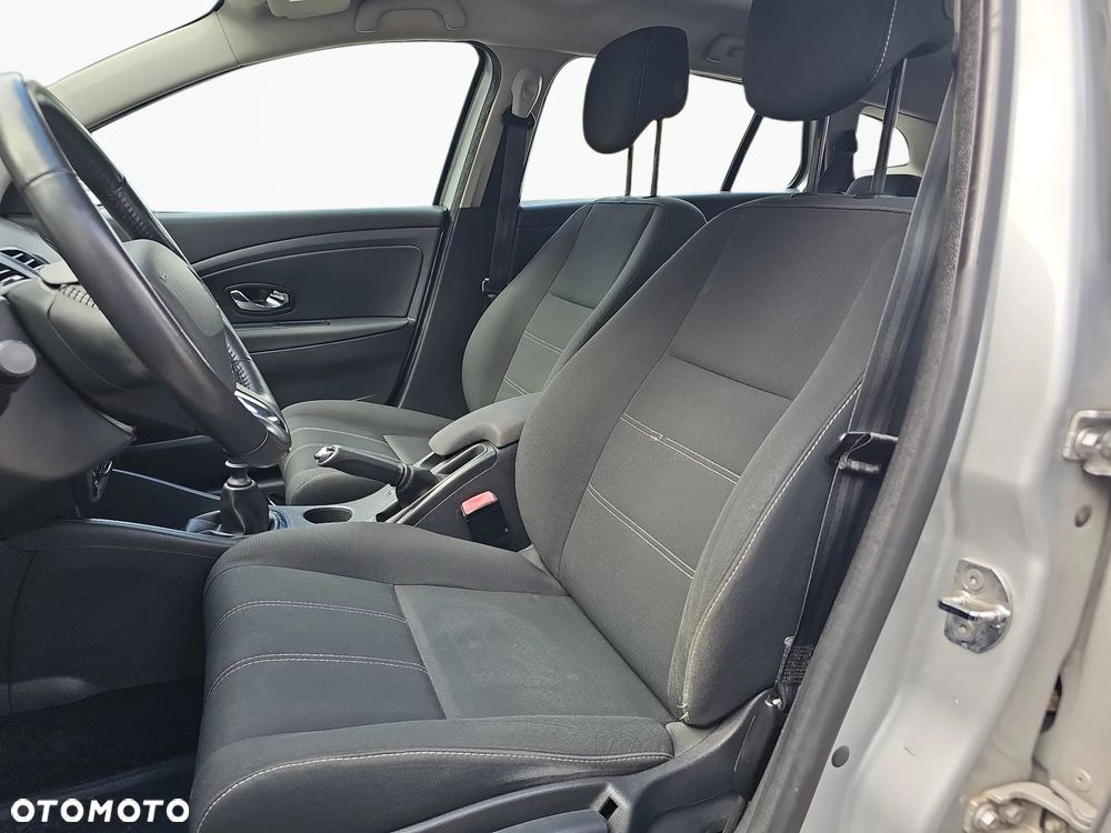 Renault Megane 1.5 dCi Life - 12