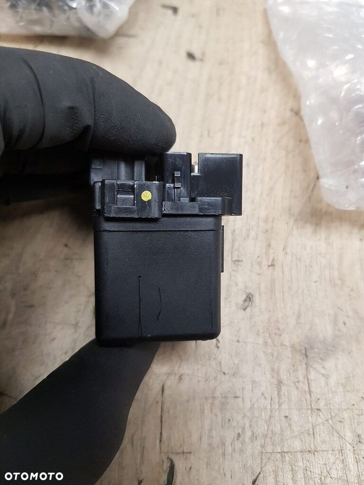 Oryginalny przekaźnik rozrusznika stycznik Honda 06353-MR5-306 - 7