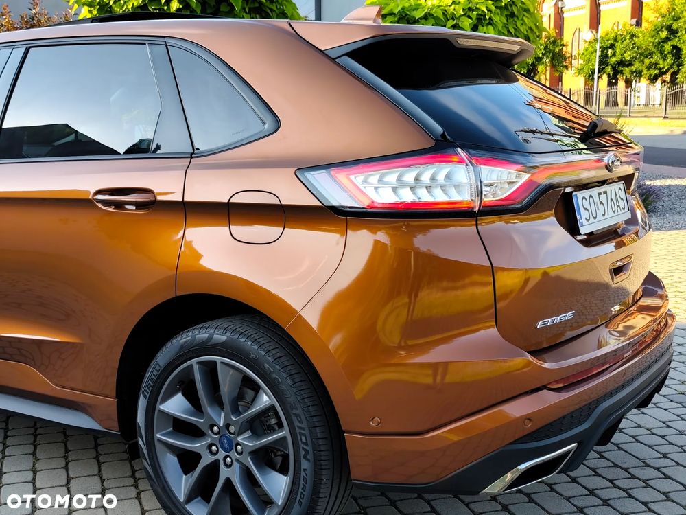 Ford Edge 2.0 TDCi Bi-Turbo 4x4 ST-LINE - 11