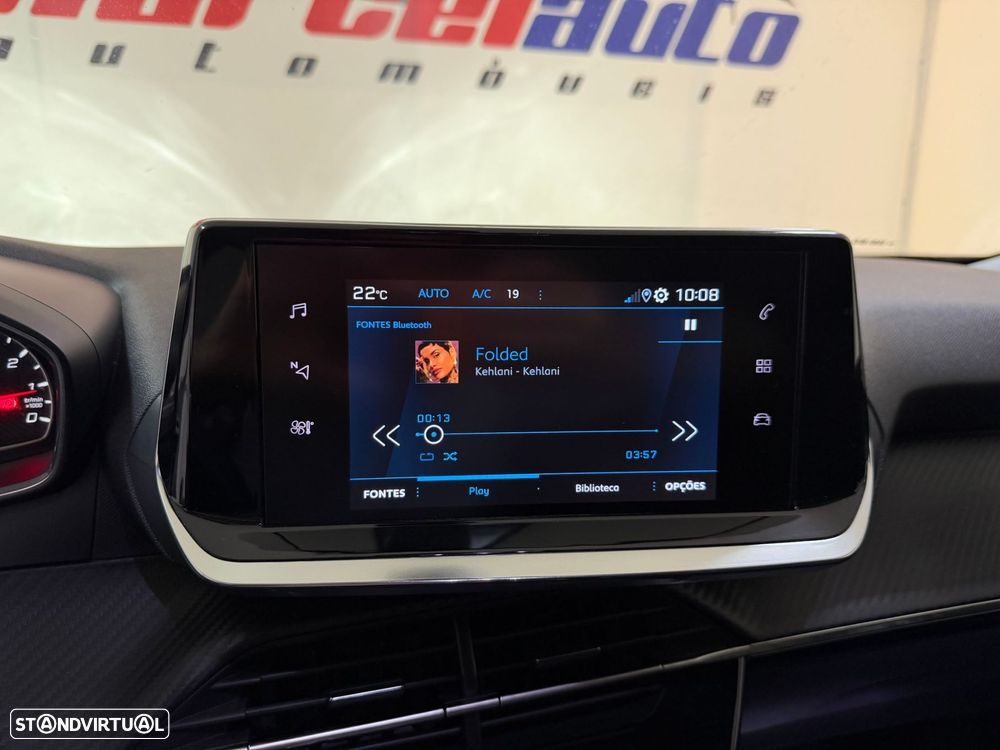 Peugeot 2008 1.2 PureTech Allure Pack - 26