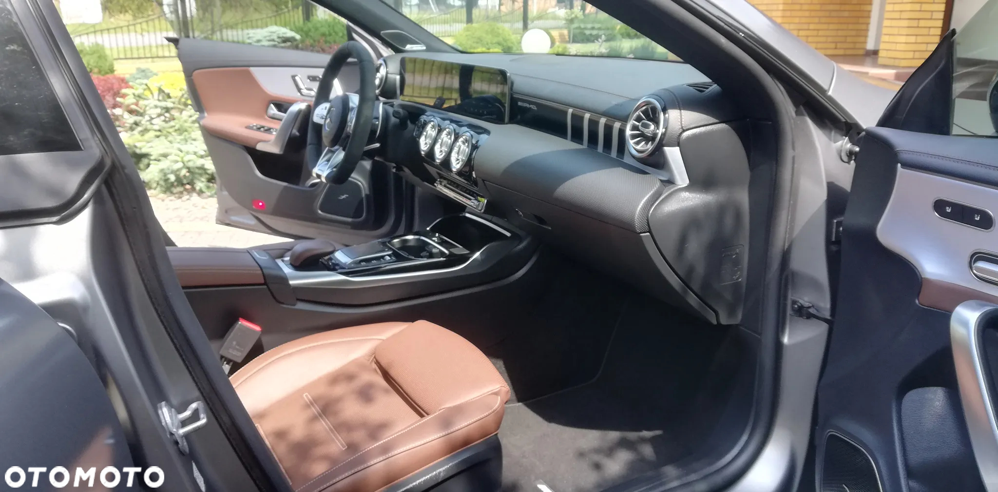 Mercedes-Benz CLA AMG 35 4-Matic 7G-DCT - 12