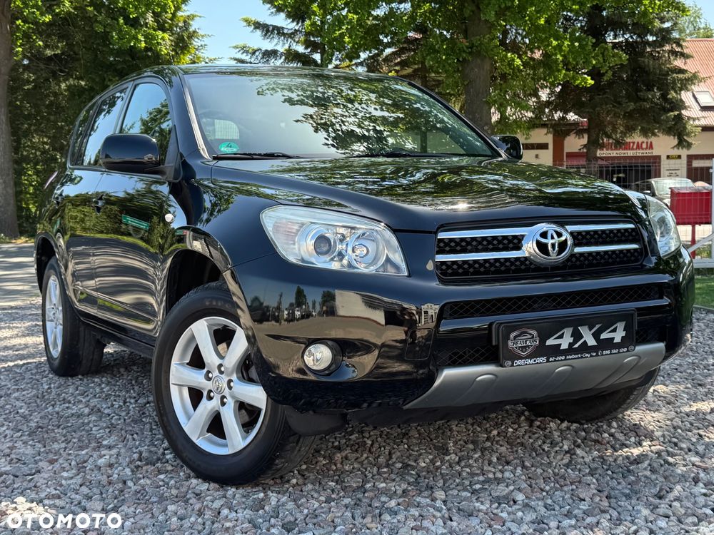 Toyota RAV4 - 4