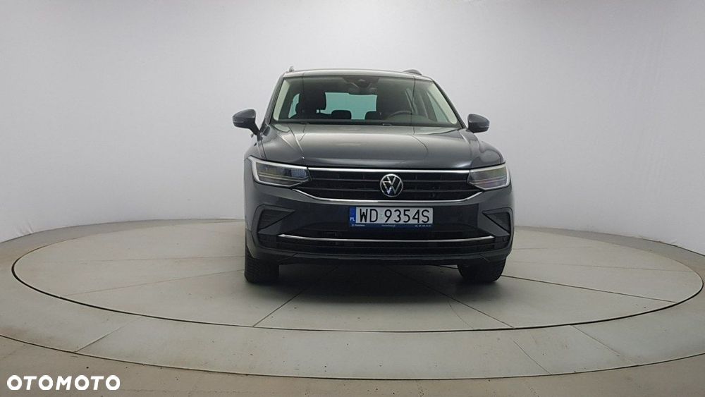 Volkswagen Tiguan - 2