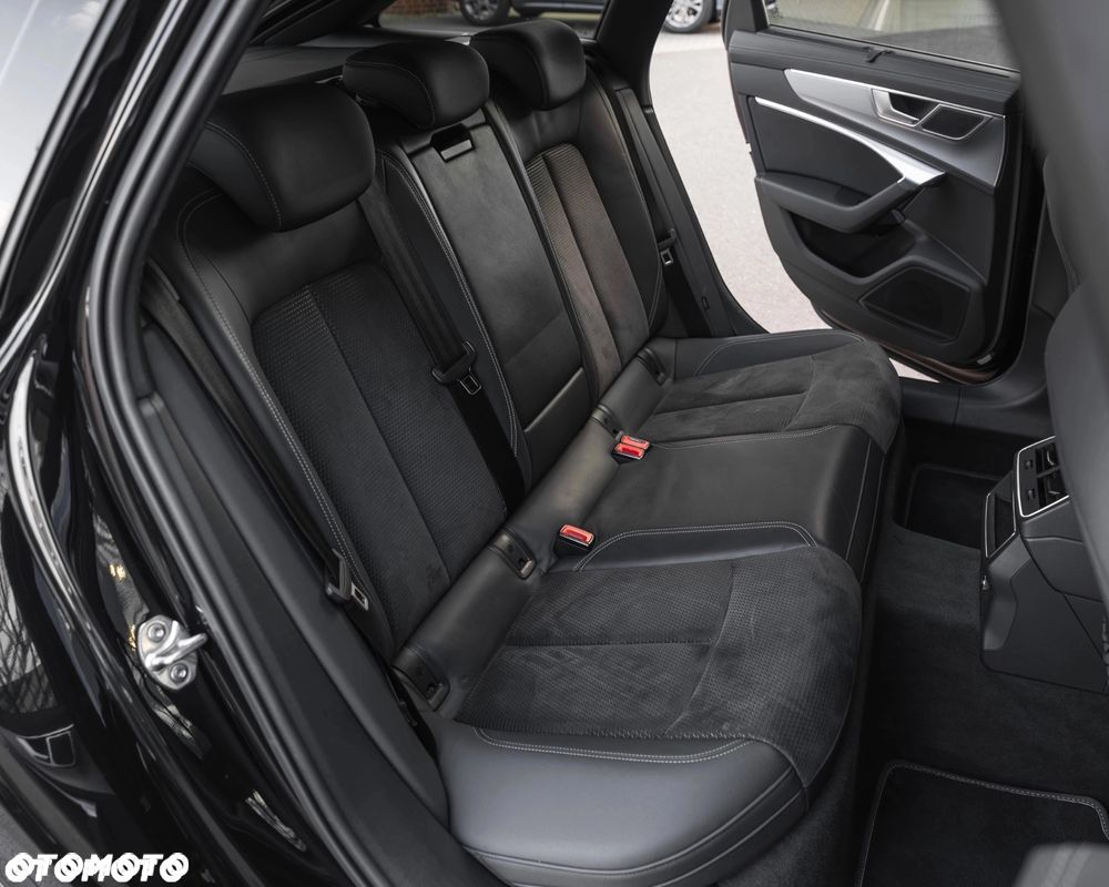 Audi A6 Avant - 17