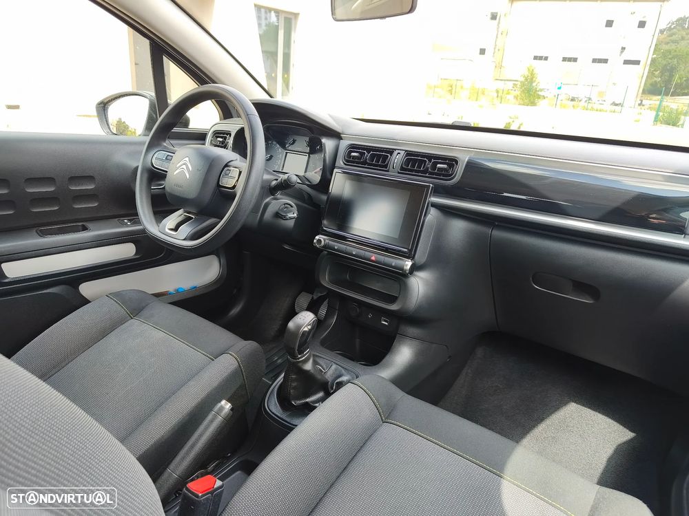 Citroën C3 1.2 PureTech Shine - 9