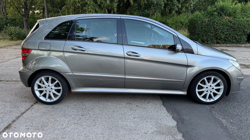 Mercedes-Benz Klasa B 180 CDI DPF Autotronic Special Edition - 4