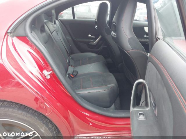 Mercedes-Benz CLA 250 4Matic 8G-DCT Progressive Line Advanced - 6