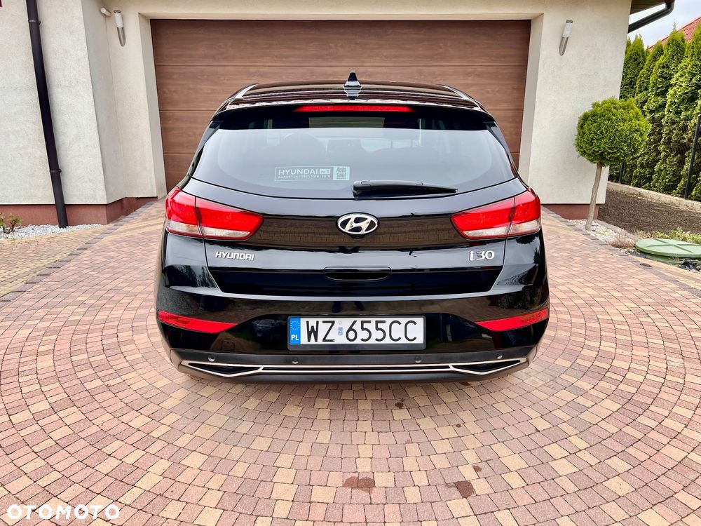 Hyundai i30 1.5 DPI Comfort - 29