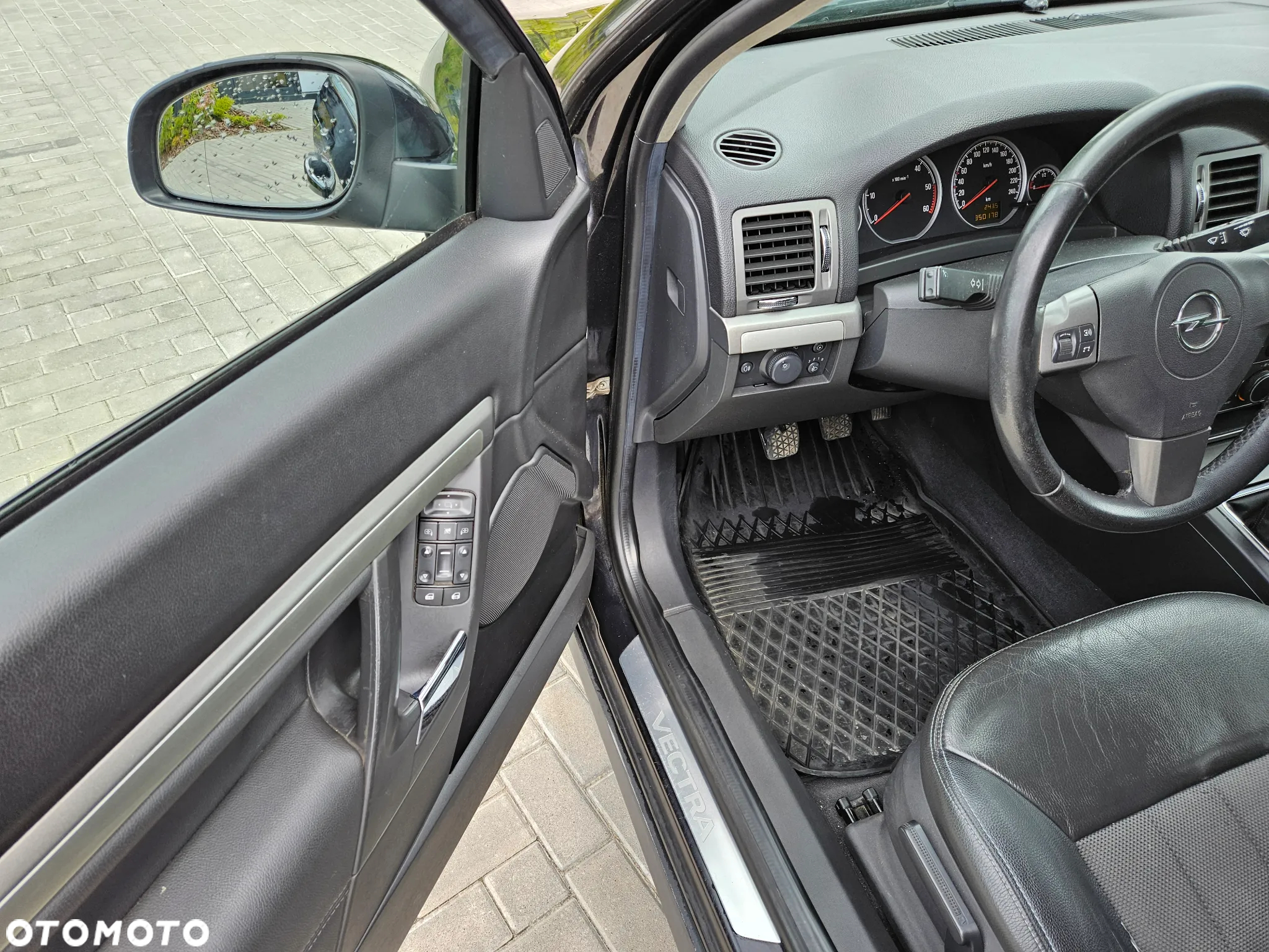 Opel Vectra 1.9 CDTI Sport / GTS - 11