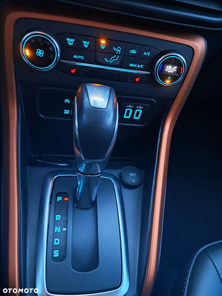 Ford EcoSport - 35