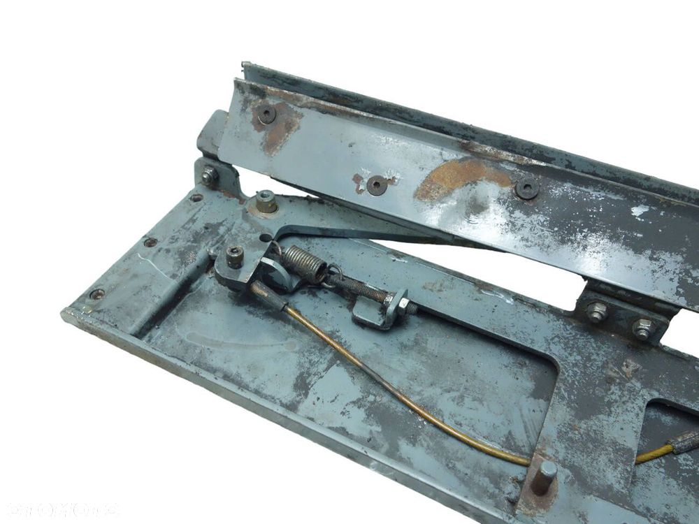 Zamiatarka Tennant M20 Osłona Pokrywa Lewa Dolna 1023314 - 4