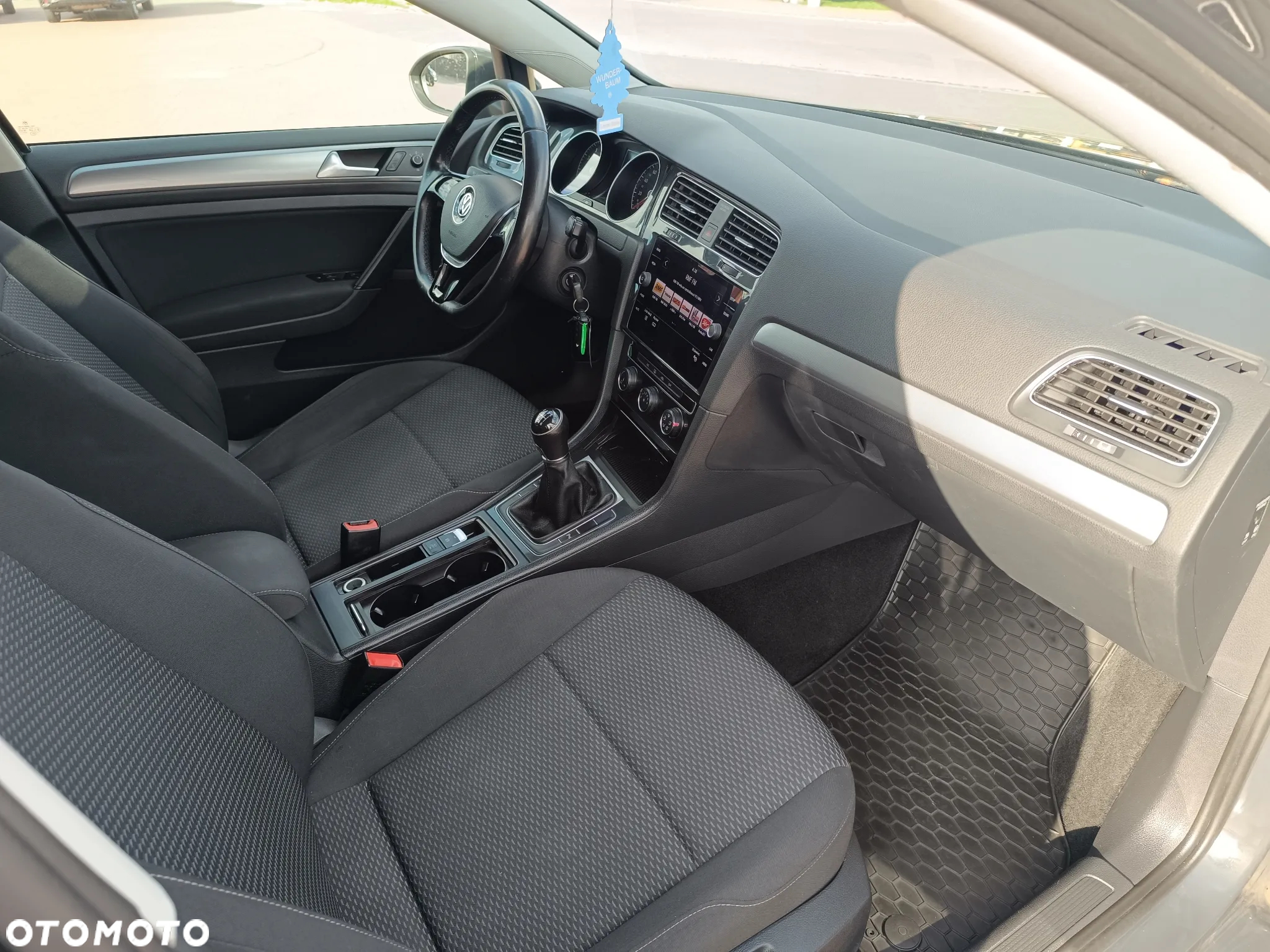Volkswagen Golf VII 1.0 TSI BMT Trendline - 7