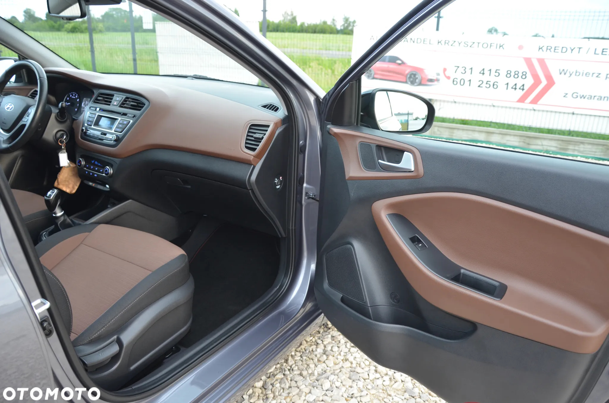 Hyundai i20 1.4 Premium - 20