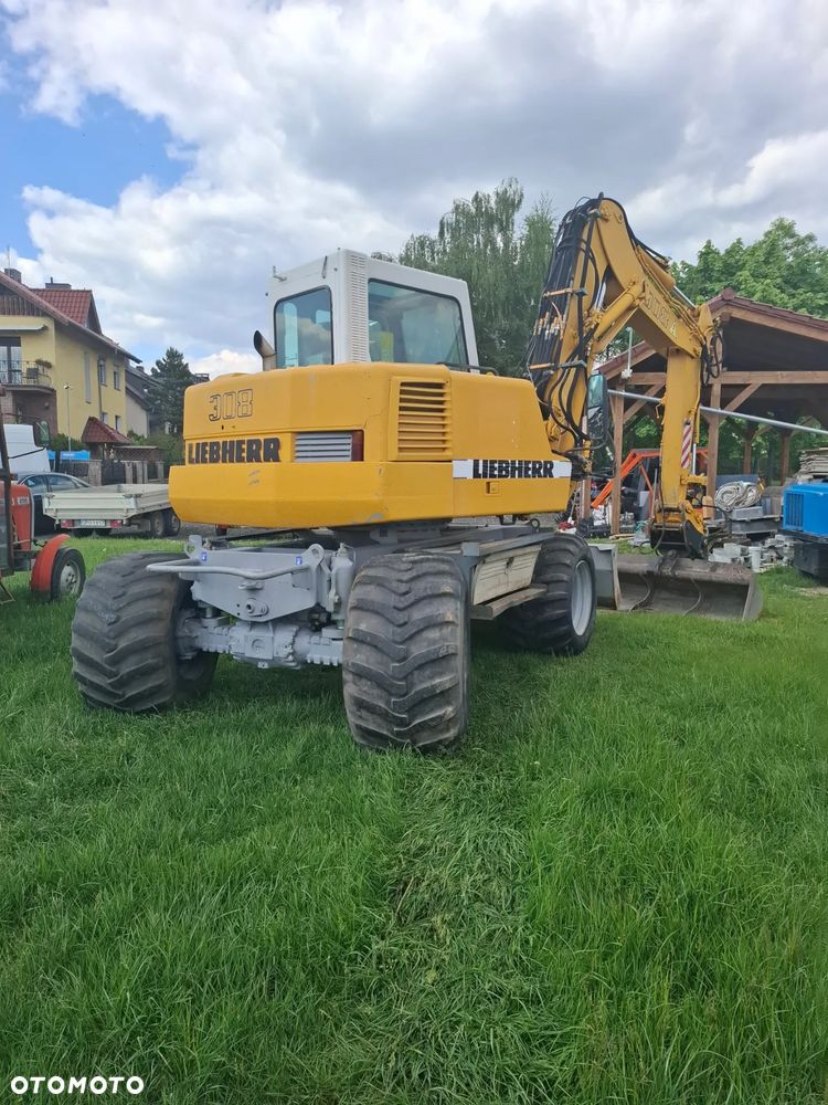 Liebherr A308 - 3