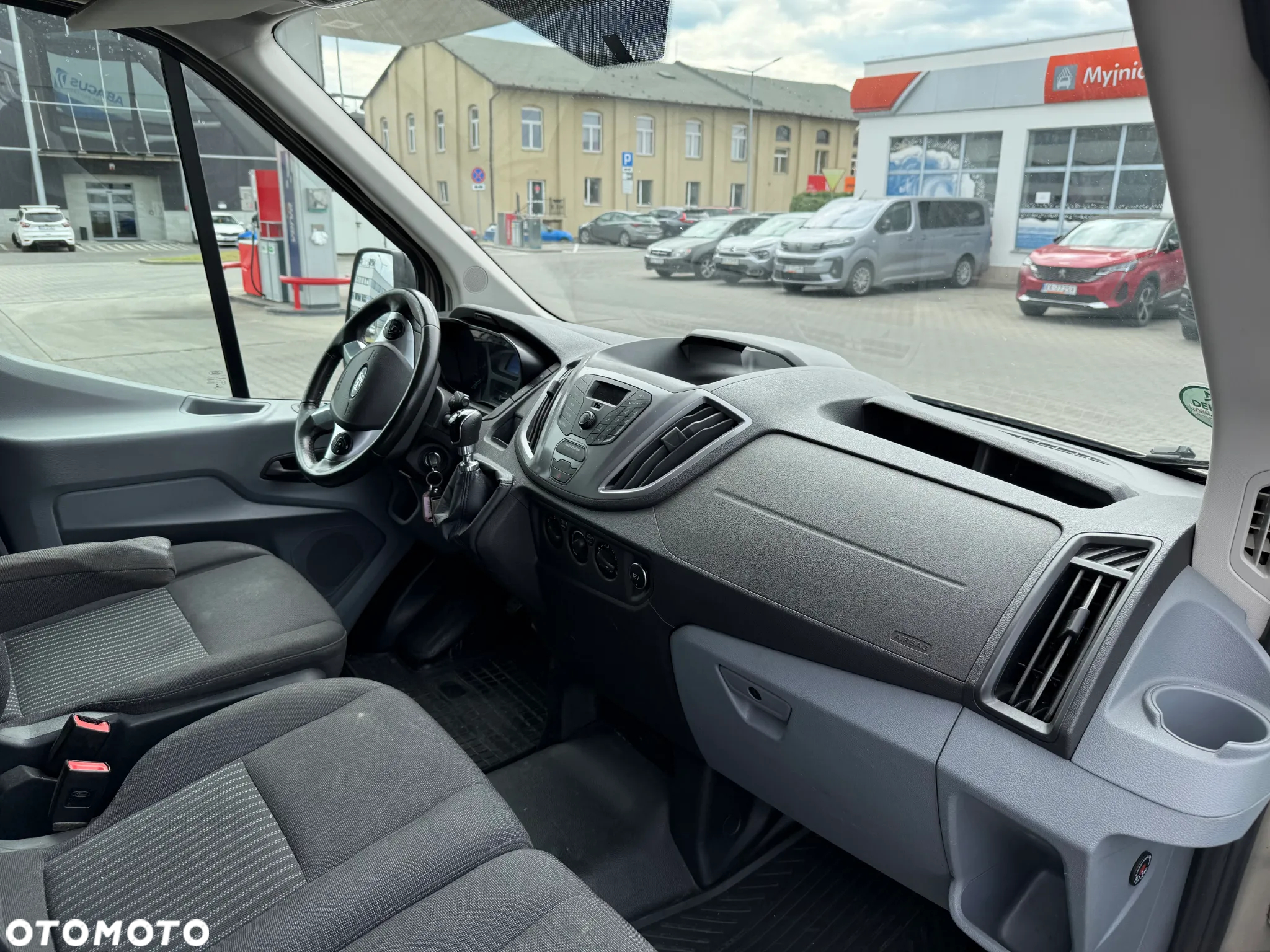 Ford Transit - 8