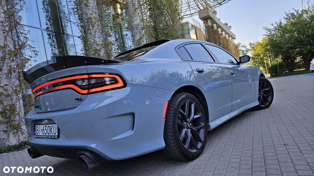 Dodge Charger - 4