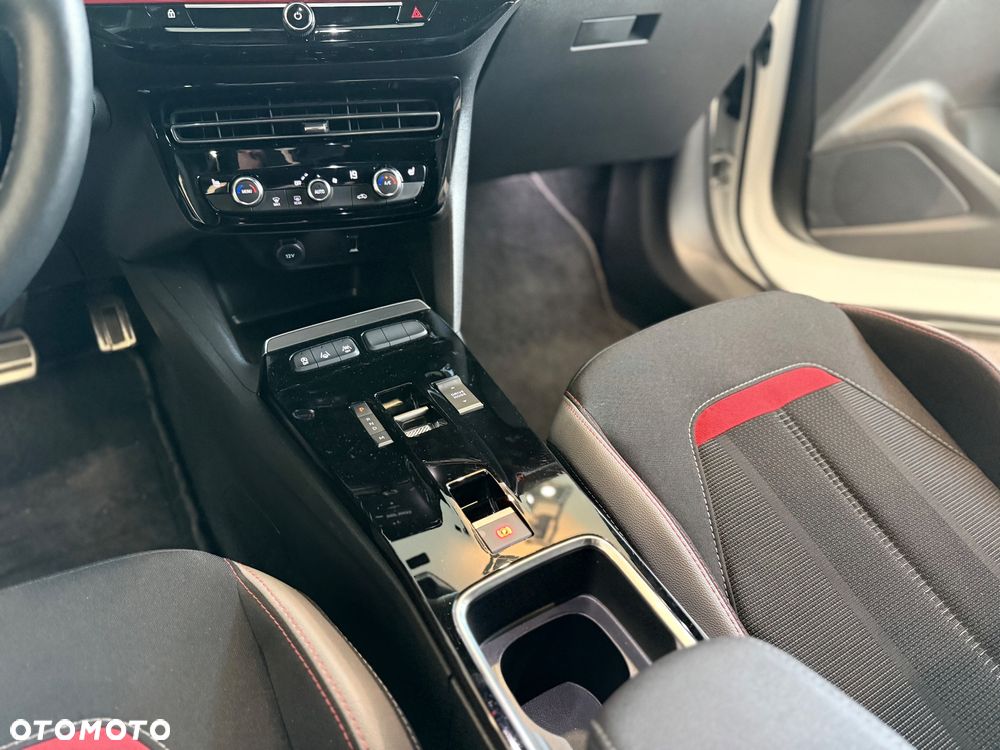 Opel Mokka 1.2 T GS Line Plus S&S - 37