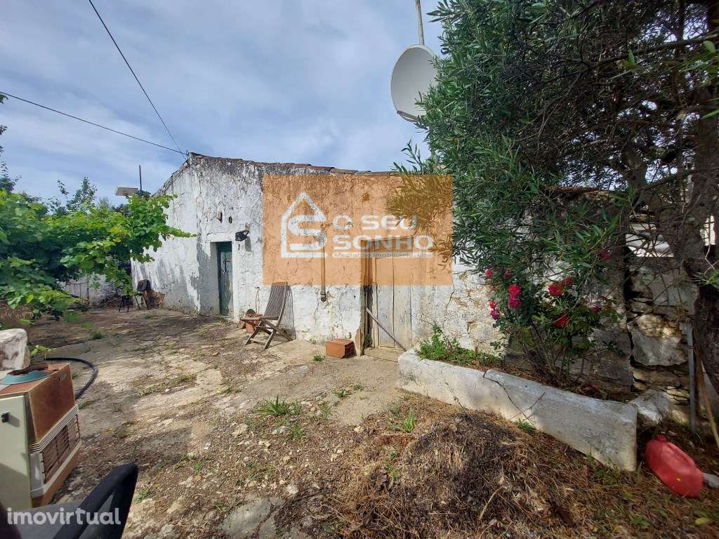 Casa Antiga para recuperar perto de São Brás de Alportel - Grande imagem: 5/26