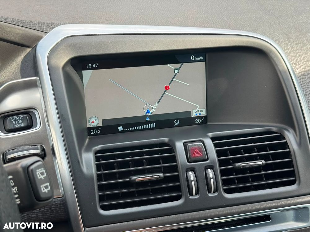 Volvo XC 60 - 34