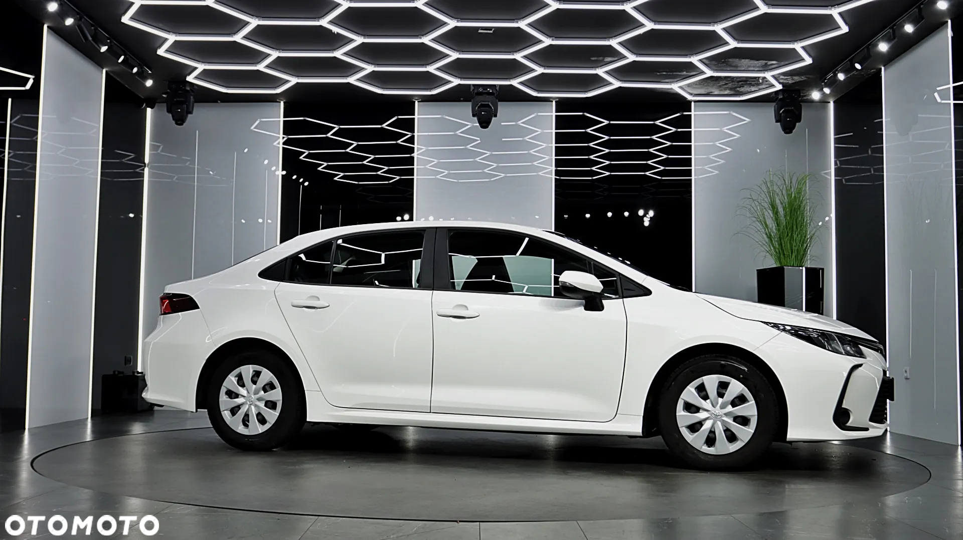 Toyota Corolla 1.5 Active - 12