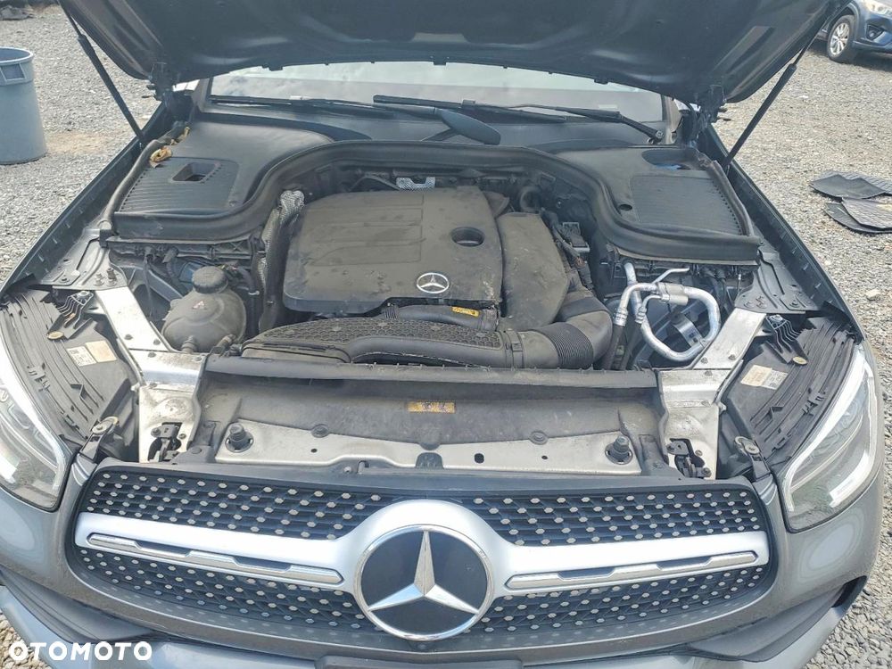 Mercedes-Benz GLC 300 4Matic 9G-TRONIC - 11