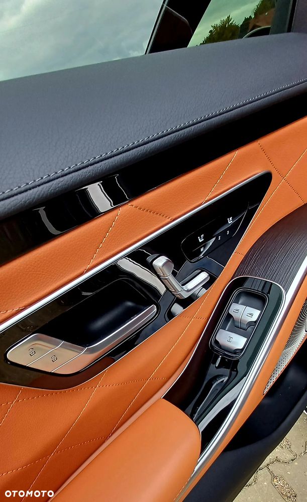 Mercedes-Benz Klasa S 400 d 4-Matic L 9G-TRONIC - 16