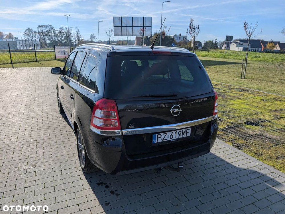 Opel Zafira 1.8 Cosmo - 6
