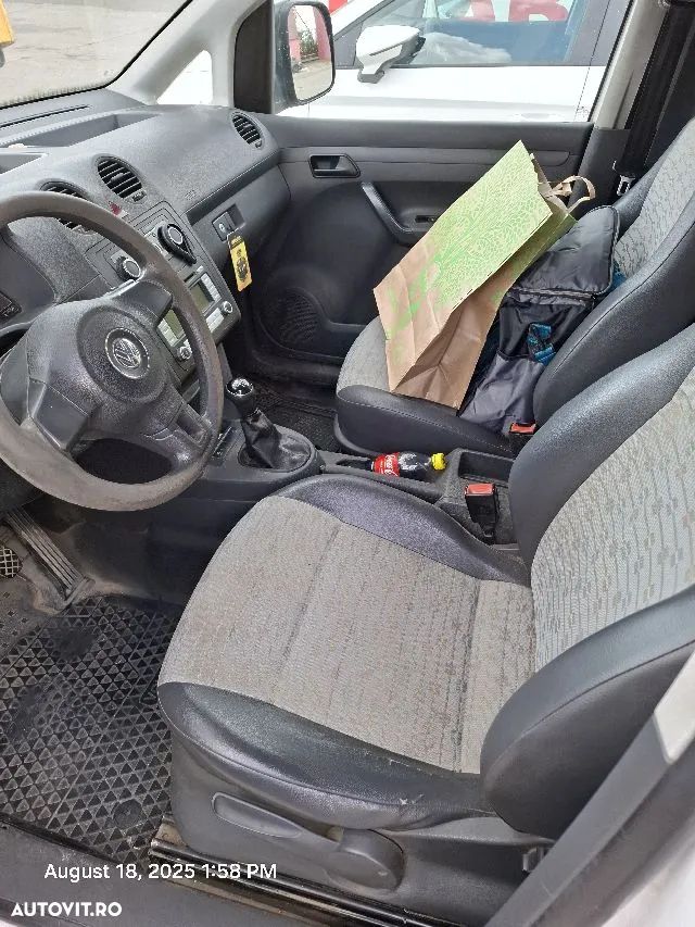 Volkswagen Caddy 1.6 TDI BlueMotion Comfortline - 5