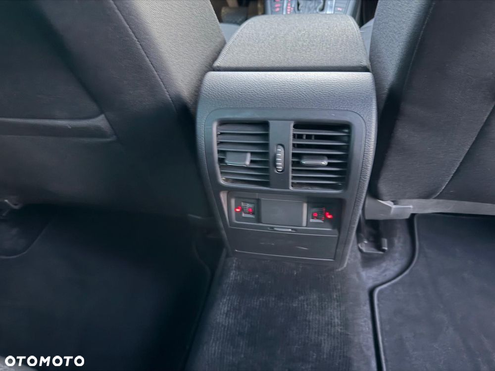 Volkswagen Passat ver-1-4-tsi-sportline-dsg - 15