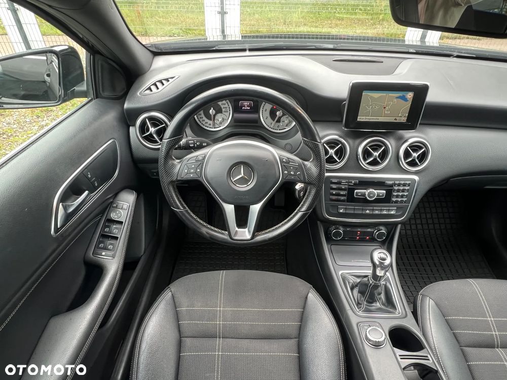 Mercedes-Benz Klasa A 200 (BlueEFFICIENCY) Urban - 18