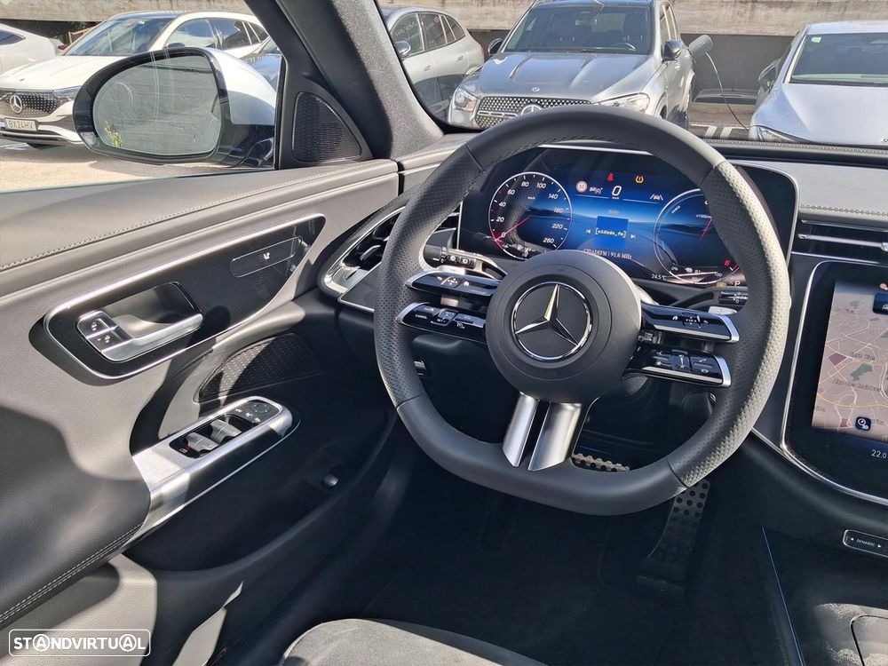 Mercedes-Benz E 300 - 16