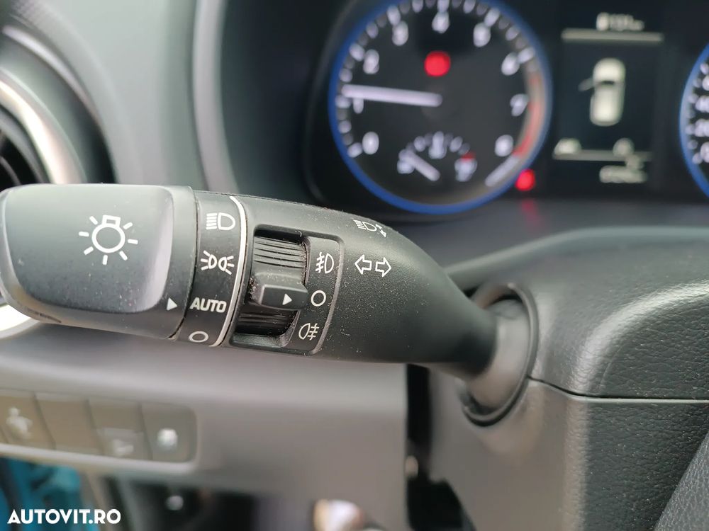 Hyundai KONA 1.0 T-GDI 120 CP 6MT 2WD Comfort - 35