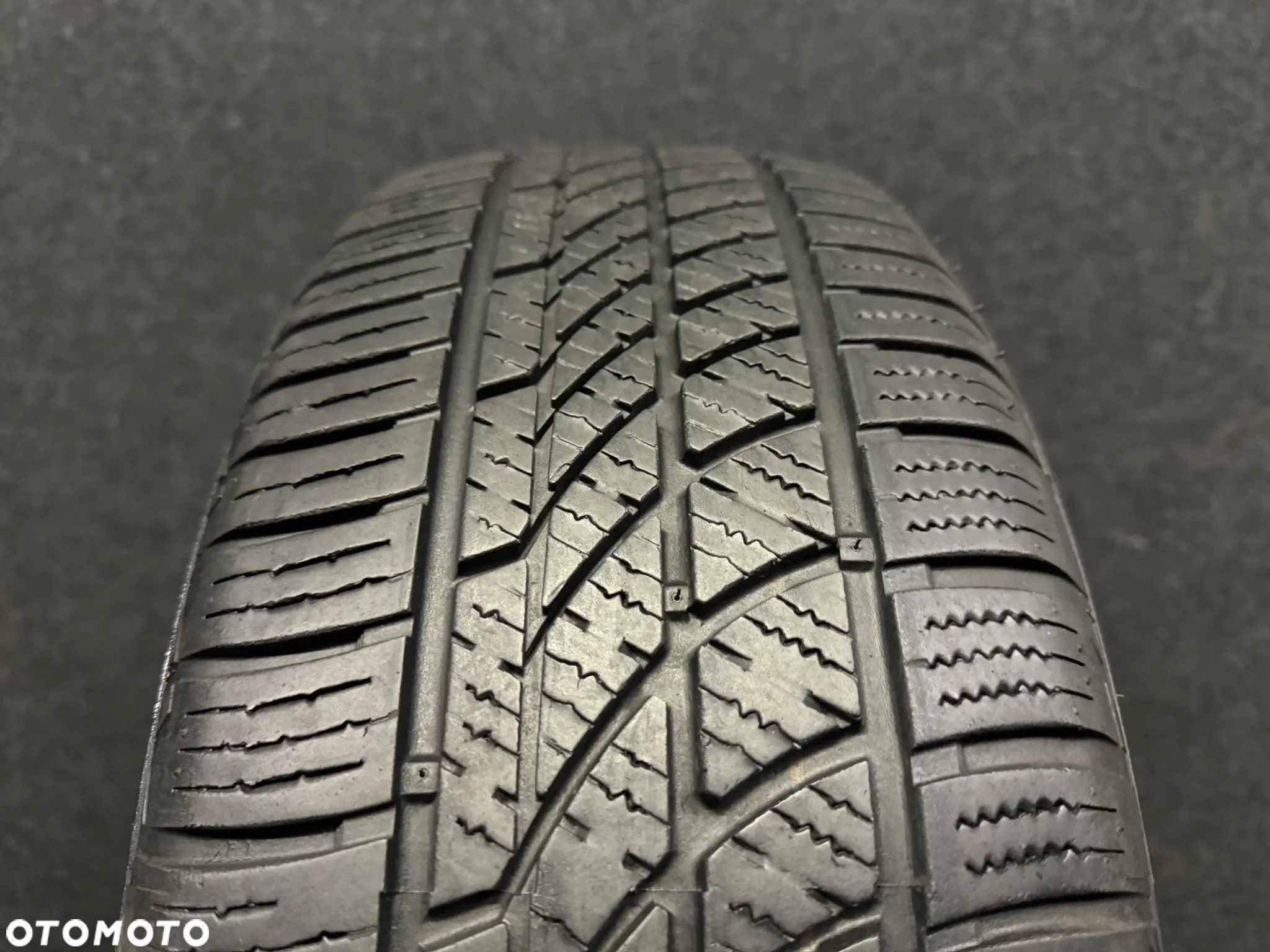 Hankook Kinergy 4S 205/60/16 92H 1szt. - 2