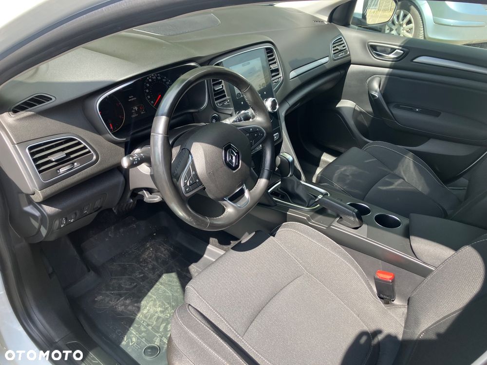 Renault Megane - 8