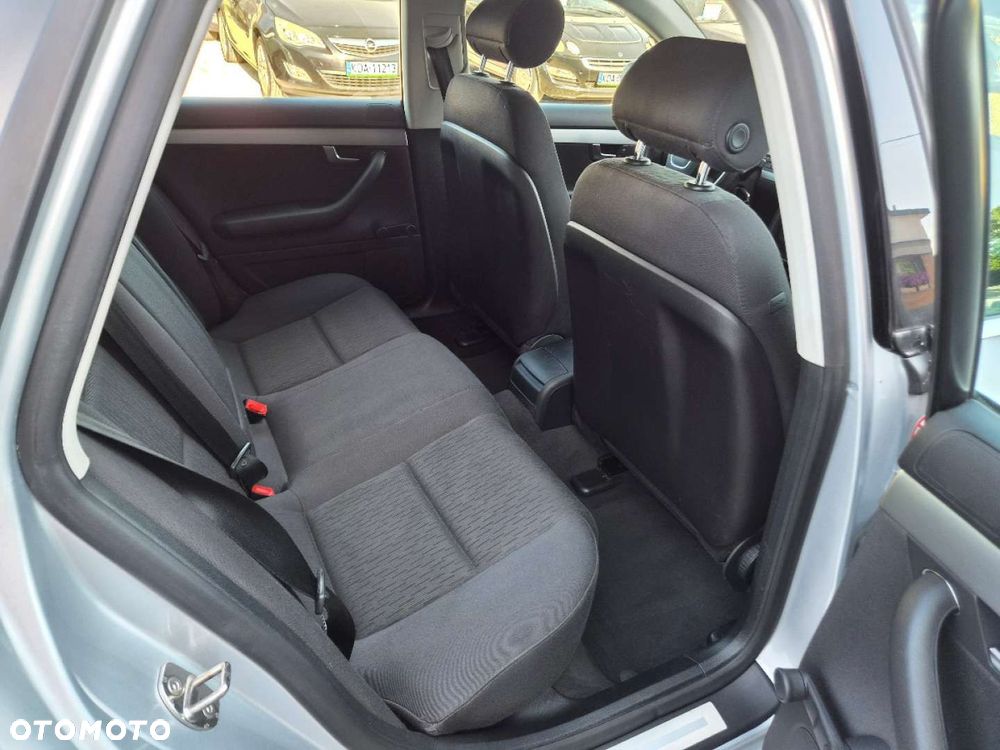 Audi A4 Avant - 19