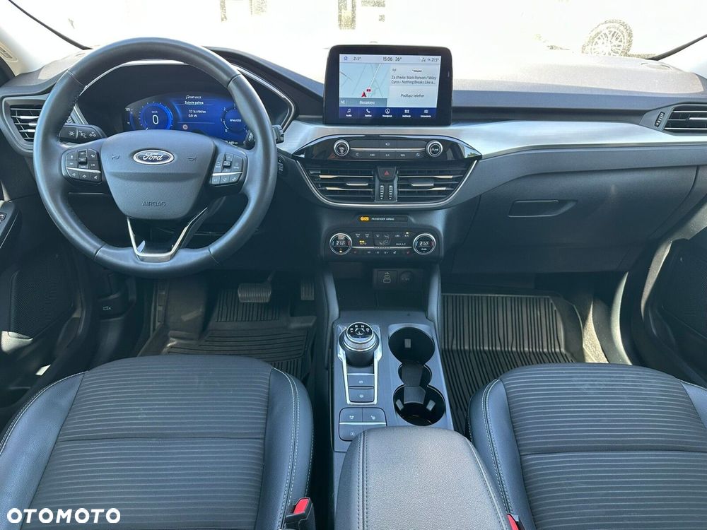 Ford Kuga - 9